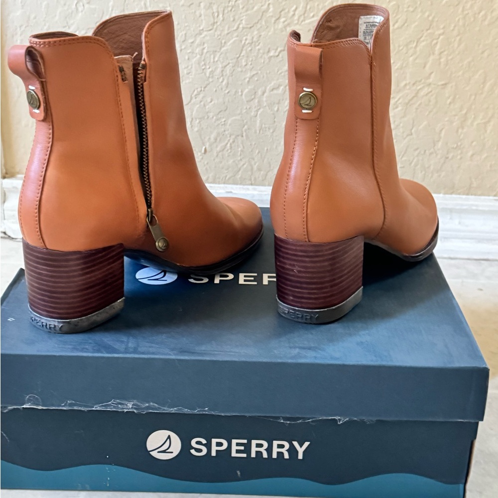 Sperry Women's Brown Ankle Boots